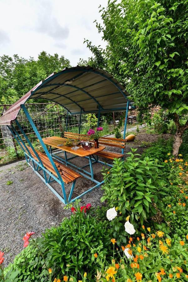 Aghasu Tun B&B Odzun Ngoại thất bức ảnh