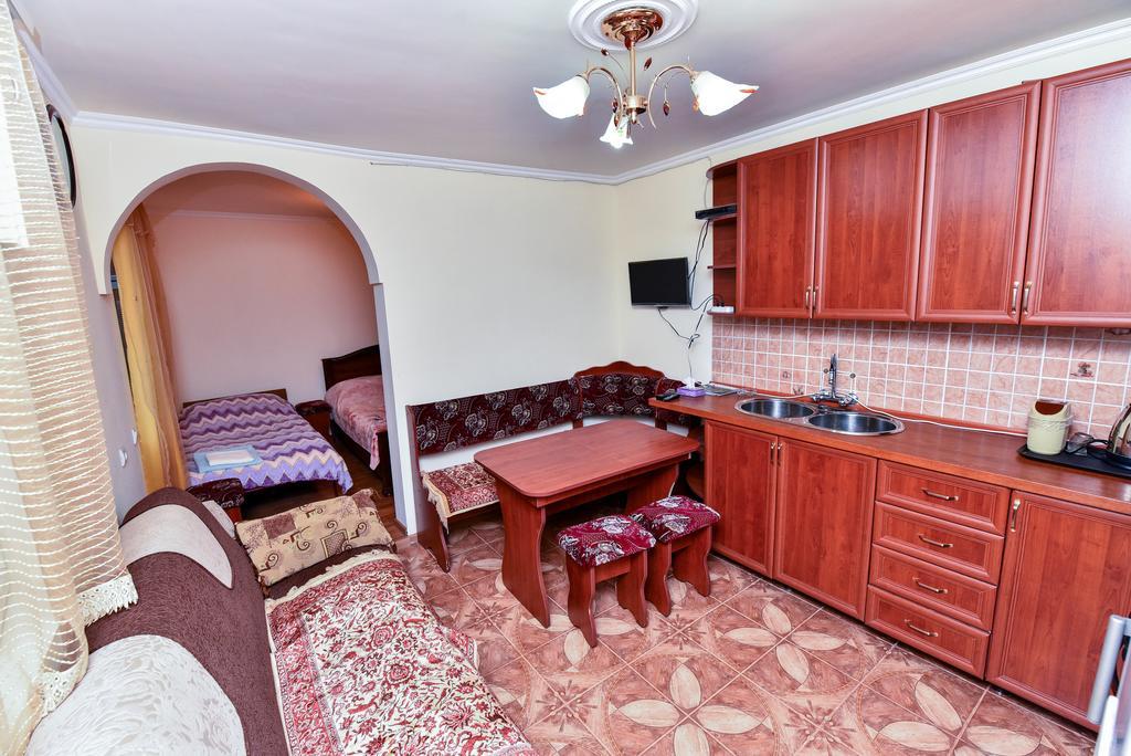 Aghasu Tun B&B Odzun Ngoại thất bức ảnh